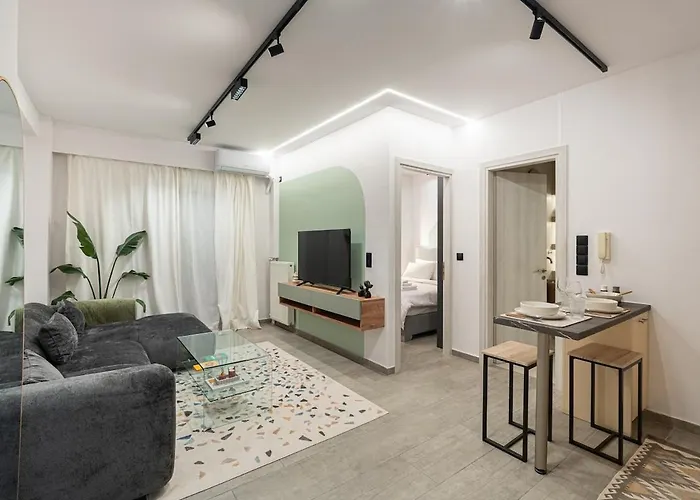 Hom Sleep Trip Repeat Appartement Patras