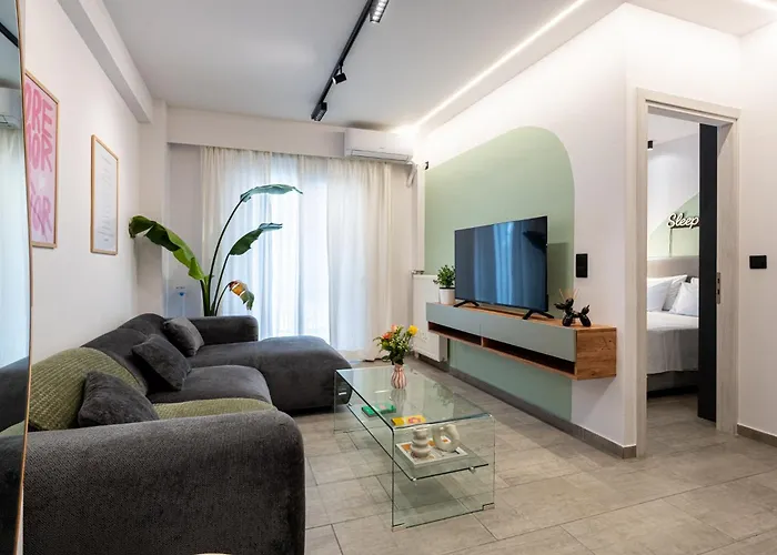 Hom Sleep Trip Repeat Patras