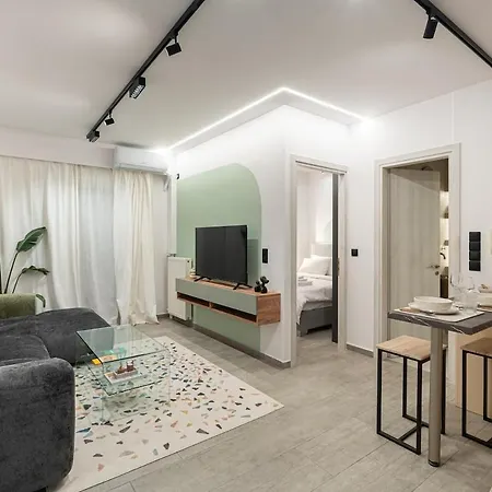 Hom Sleep Trip Repeat Appartement Patras