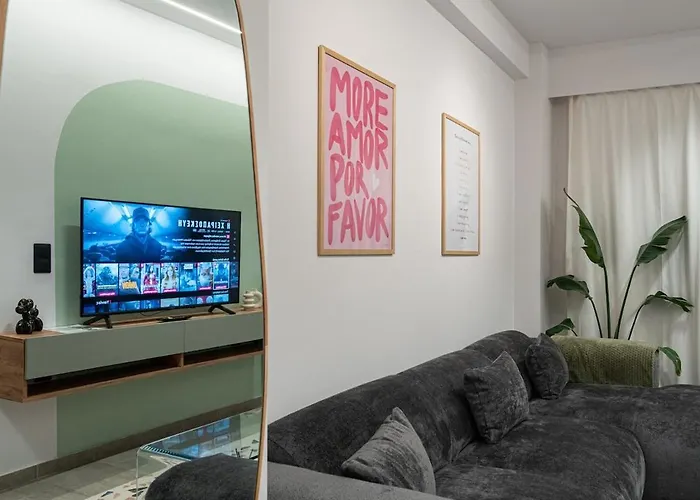 Hom Sleep Trip Repeat Apartamento Patras